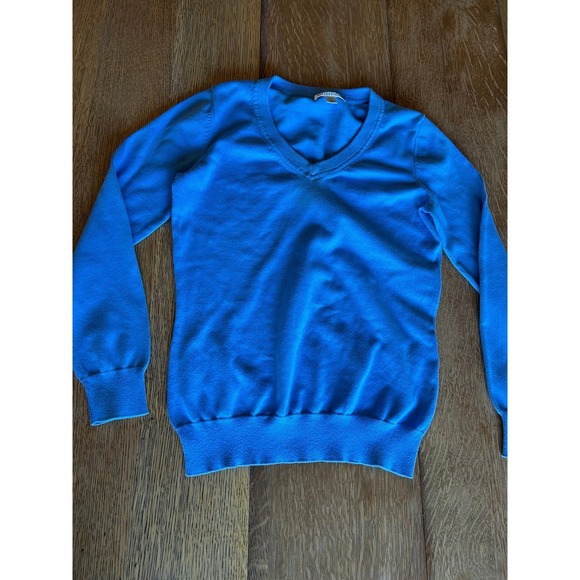 Cutter & Buck Sweaters - Women's Cutter &‎ Buck V-Neck Sweater – Size Small